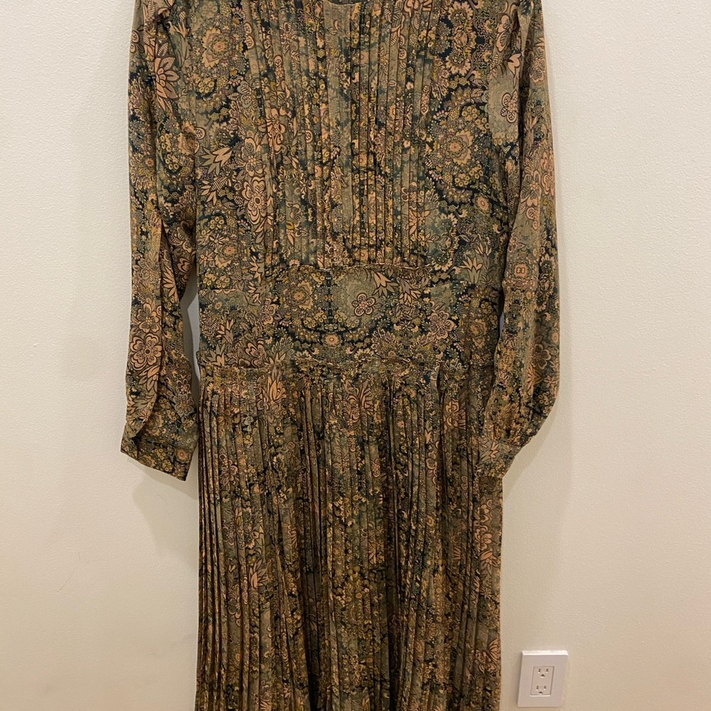 Floral Patterned Long Sleeve Dress